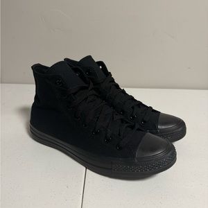 Converse Men's Chuck Taylor All Star Mono Black High Top Size 9 M3310C W/o Box